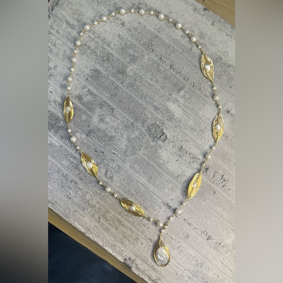 14k E Plated Gold single strand wire wrapped FWC Pearl pendant Necklace 28” - Picture 4 of 6